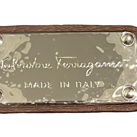 Authentic Salvatore Ferragamo bag w/ fox fur - Picture 6 of 13